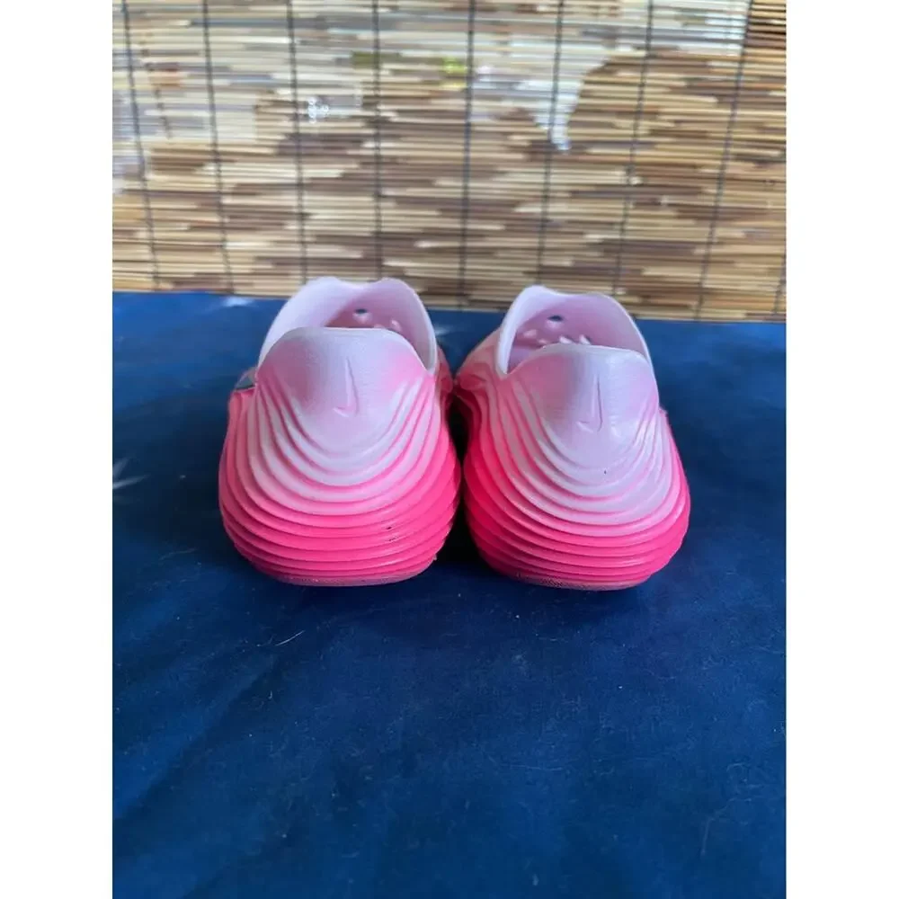 Nike ReactX Rejuven8 Size 2Y (Girls)